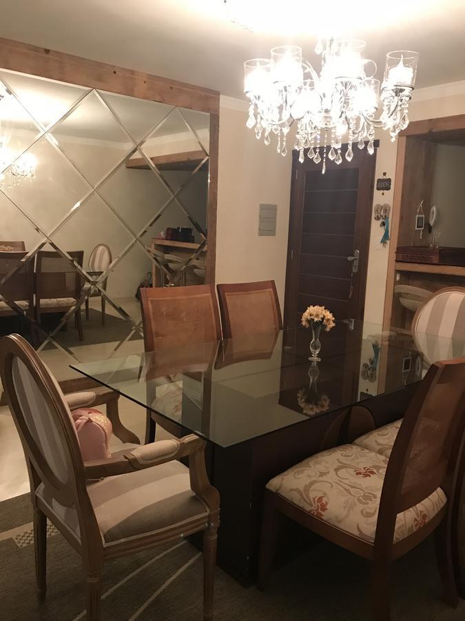 Lindo apartamento no centro de Canela Esterno foto